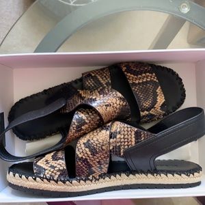 Vince Sandals Animal print Like new